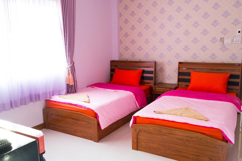 Hotel Rak Ban Kerd House Ko Sichang Zimmer foto